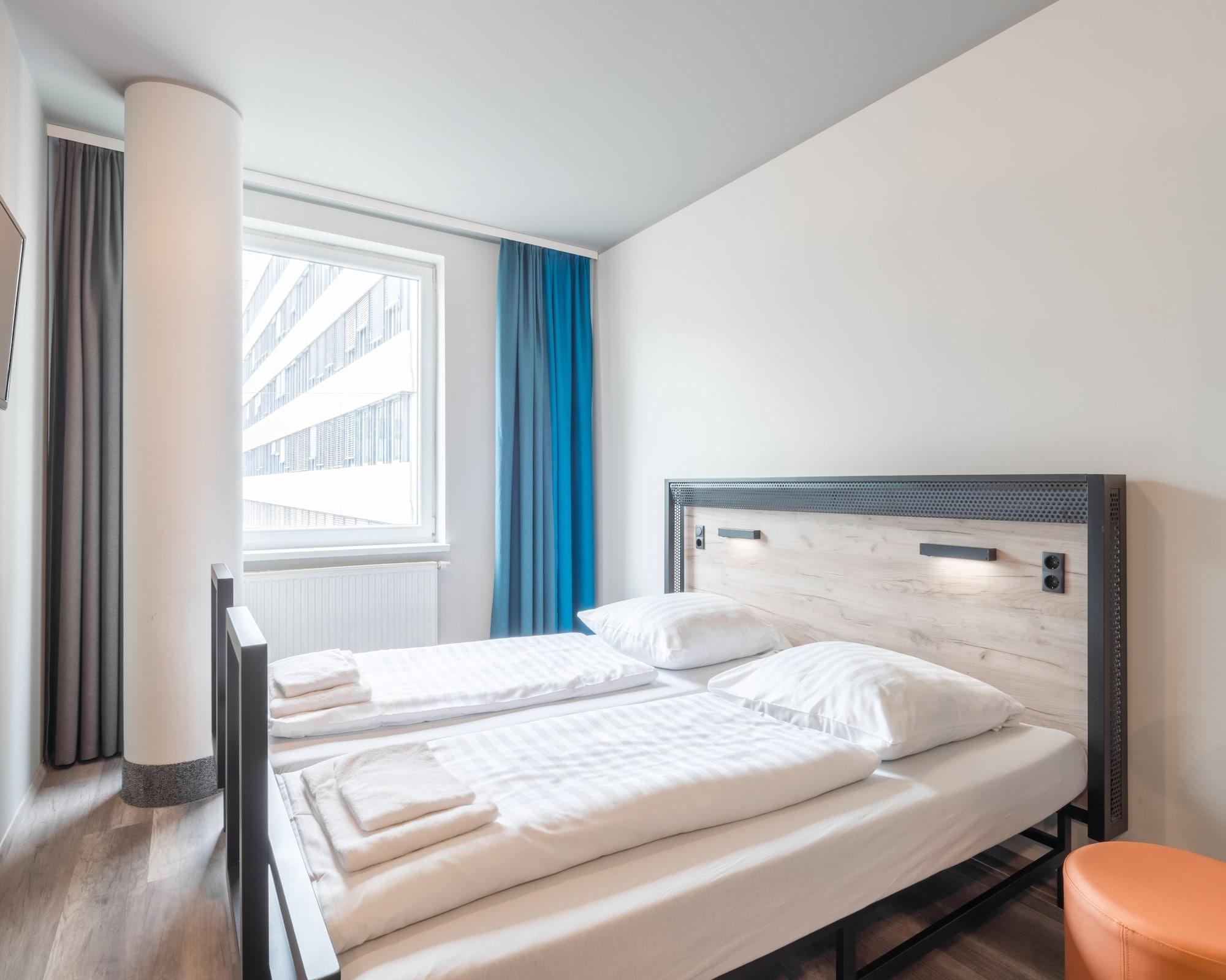 A&O Koeln Neumarkt Esterno foto