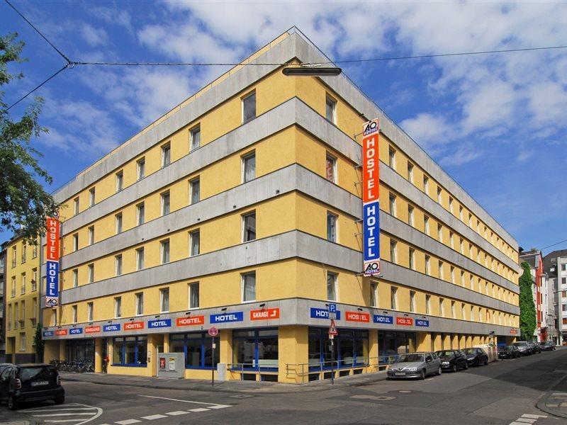 A&O Koeln Neumarkt Esterno foto